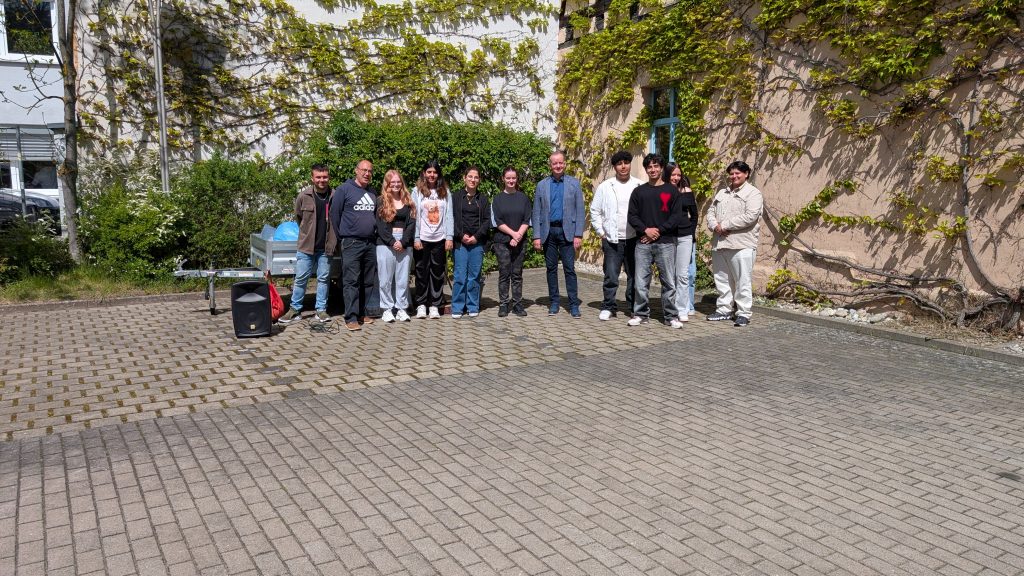 Gemeinsam für ein sauberes Ansbach: Erfolgreiche Müllsammelaktion der Robert-Limpert-Berufsschule